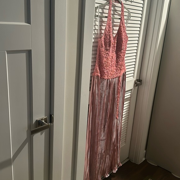 NWT CHICAS Pink Maxi Halter Back Dress with Beaded Top. Size XL - Picture 5 of 8